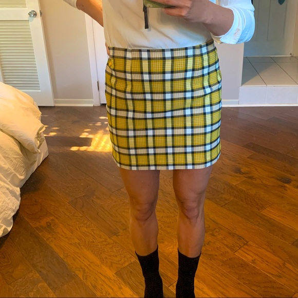 Urban Outfitters Yellow Plaid Mini Skirt - Picture 3 of 5